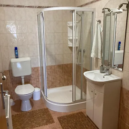 Greta Appartement *